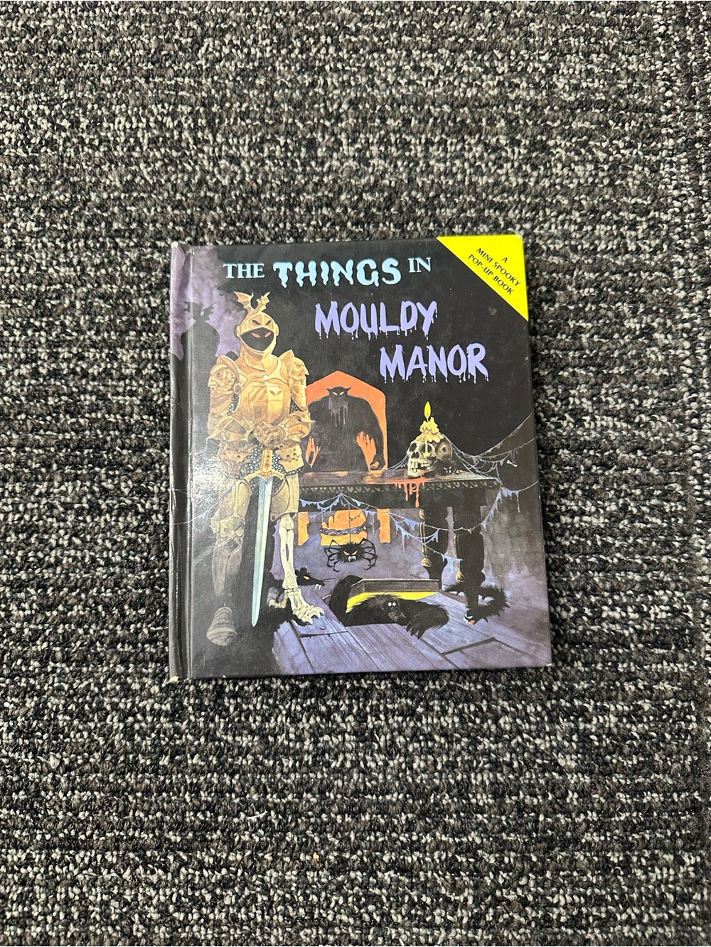 Grosset & Dunlap The Things in Mouldy Manor Mini Pop-Up Hardcover 1988